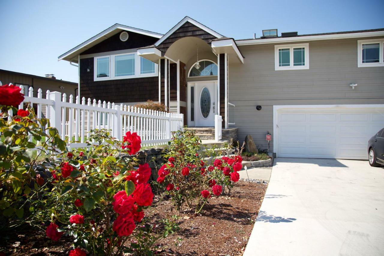 Scenic Lake View Home Tacoma Kültér fotó